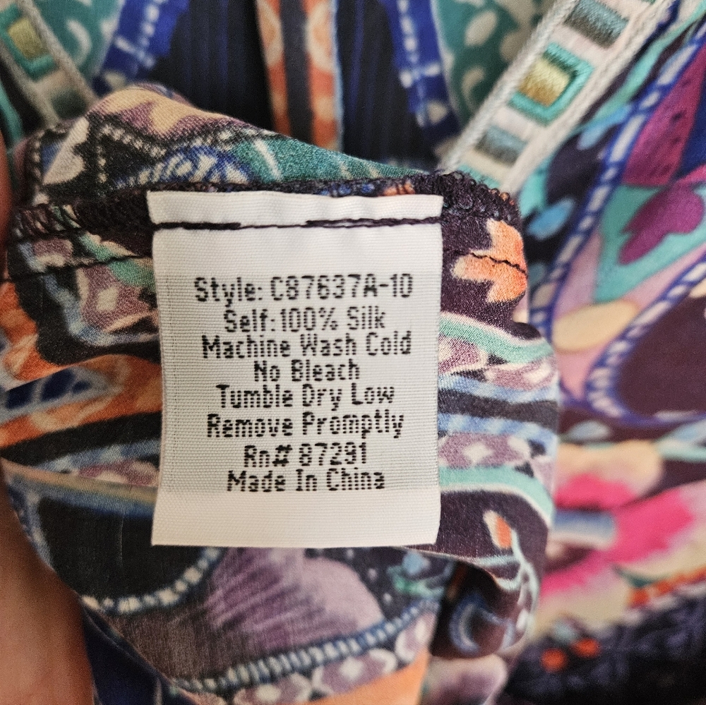 Johnny Was Silk Floral Tunic - Picture 3 of 6